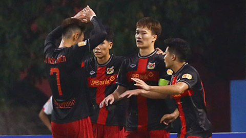  Với HLV Chu Đình Nghiêm, Ninh Bình đang khiến cả V.League phải dè chừng