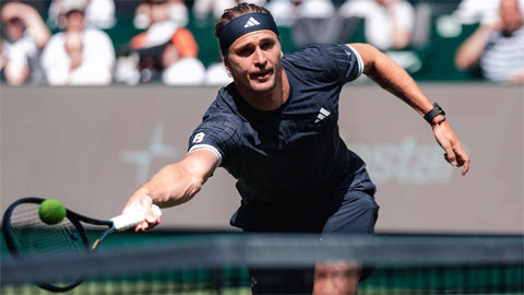  Alexander Zverev cân bằng kỷ lục của Nadal