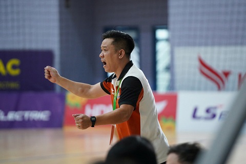 Thế chỗ là ông Trần Văn Vũ. Ảnh: Nguyễn Khanh 