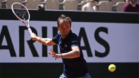  Daniil Medvedev gục ngã ở tứ kết Halle Open 2026