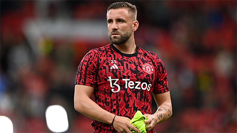  MU yêu cầu Luke Shaw giảm lương để gia hạn hợp đồng