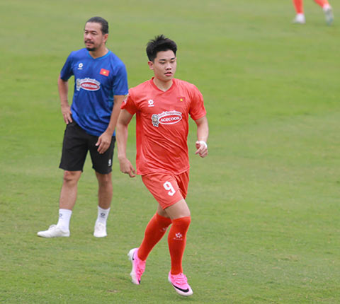 Đình Bắc chen chân vào nhóm các cầu thủ chủ lực của ĐT Việt Nam hướng tới AFF Cup 2026 - Ảnh: Đức Cường