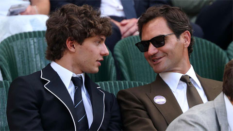  Kimi Antonelli tiết lộ lời khuyên quý giá của Federer