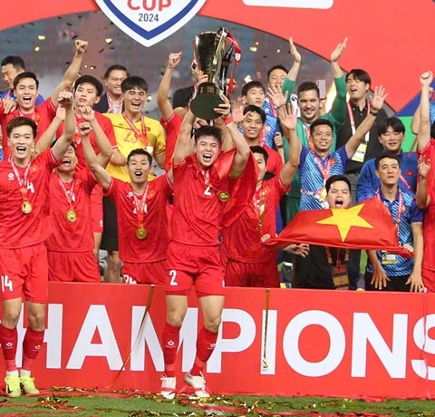 Việt Nam là ĐKVĐ của AFF Cup