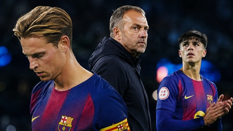  Chấn thương của De Jong mở ra ‘món quà’ bất ngờ cho Barca