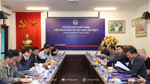  Hội nghị Ban chấp hành LĐBĐ Việt Nam lần thứ 13 khóa IX