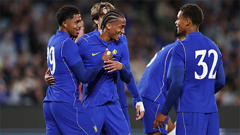  Chelsea thắng trận ra mắt của Alonso trong màn rượt đuổi 10 bàn