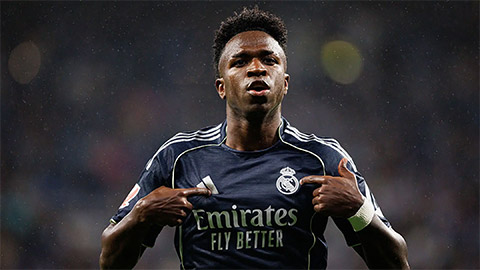  Việc Vinicius gia hạn đã bỏ qua một vấn đề nghiêm trọng của Real Madrid