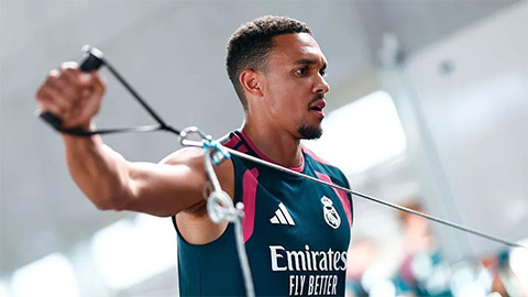  Mùa giải sống còn của Alexander-Arnold tại Real Madrid