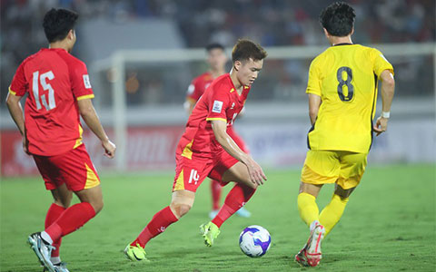 Việt Nam được đánh giá cao hơn trước trận bán kết lượt đi gặp Malaysia - Ảnh: Đức Cường