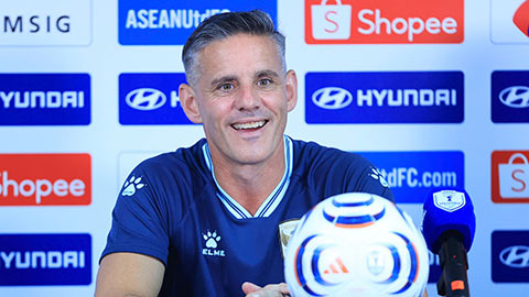  Chuyên gia Indonesia bất ngờ so sánh HLV John Herdman với HLV Kim Sang Sik