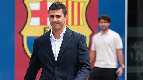  Rodri chính thức ký hợp đồng với Barca