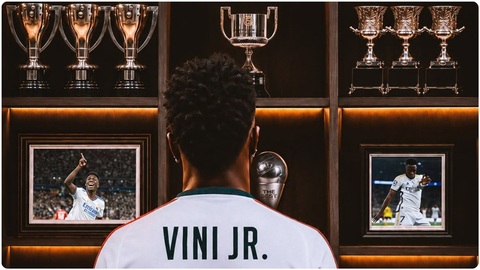  Vinicius trở thành 'cựu binh' Real Madrid ở tuổi 26