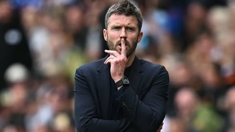  Michael Carrick chỉ ra điểm yếu chuyển nhượng của MU