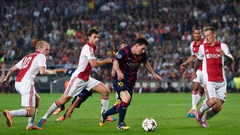  Barca vs Feyenoord: Người Hà Lan chịu ‘lời nguyền’ Camp Nou