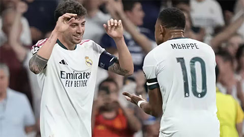  8 lần thủ môn đối phương 'tặng quà' cho Real Madrid ở Champions League