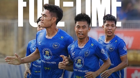 Niềm vui của các cầu thủ BM Sài Gòn khi giành được 3 điểm đầu tiên. Ảnh: FBNV
