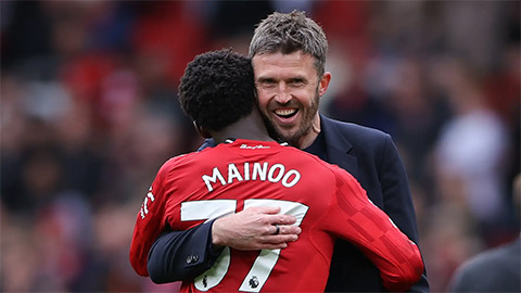 Hargreaves đánh giá rất cao Mainoo