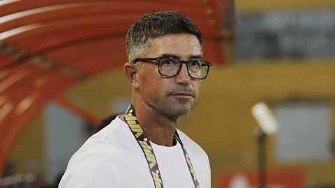  HLV Harry Kewell: ‘Hà Nội mất hệ thống sau những bàn thua trước SLNA’