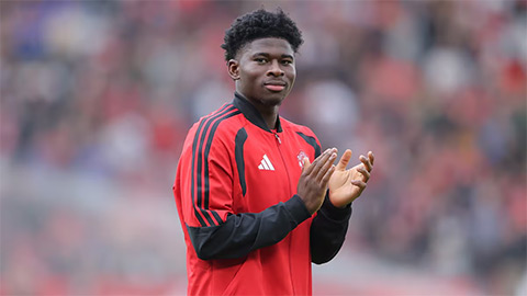  Bao giờ Baleba mới có thể đá trận ra mắt MU?