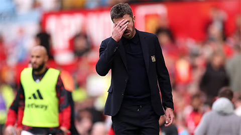  3 sai lầm của Carrick khiến MU thua Man City dù đá hơn người