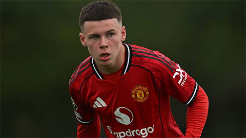  Kai Rooney có thể nối bước Lacey, JJ Gabriel tại MU