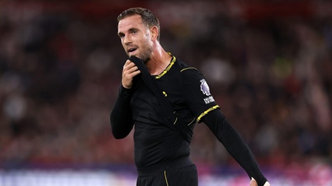  Hai mặt của Jordan Henderson