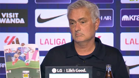  Mourinho nói gì sau khi Real thua Atletico ở Derby Madrid?