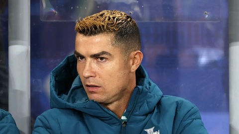  ‘Messi tránh được cái bẫy mà Ronaldo mắc phải’