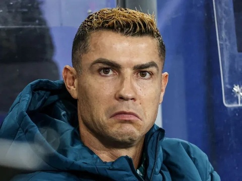 Ở Al Nassr, Ronaldo chắc chắn không phải ngồi ghế dự bị!
