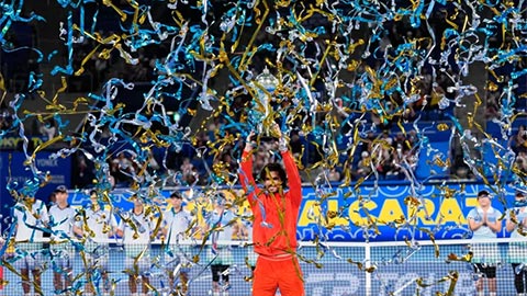  Alcaraz bảo vệ thành công ngôi vương Tokyo Open