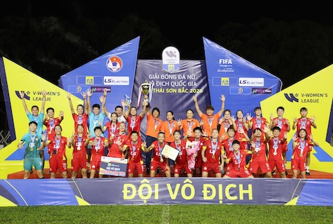 CLB TP.HCM I lên ngôi vô địch giải bóng đá nữ VĐQG 2026. Ảnh: Đông Huyền