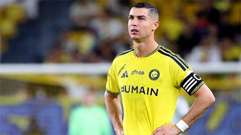  Ronaldo trải qua trận đấu đáng quên nhất tại Al Nassr