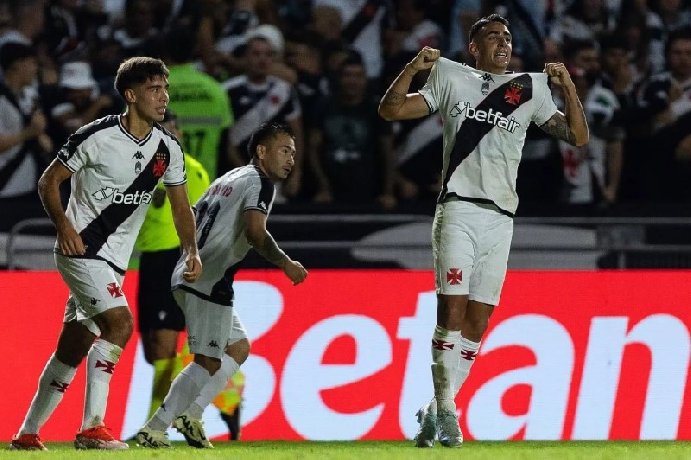  Nhận định Vasco da Gama vs Vitoria 07h30 ngày 27/08: Chủ nhà tất thắng