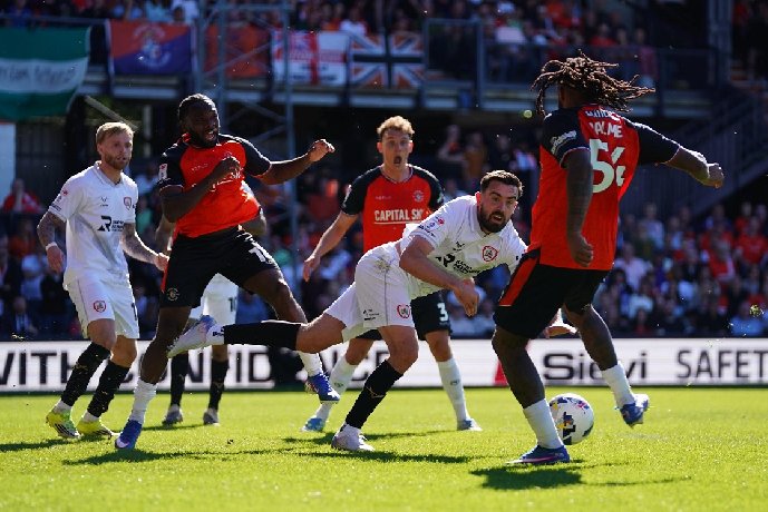  Nhận định Luton vs Barnsley 01h45 ngày 21/10: 2 kẻ cùng khổ