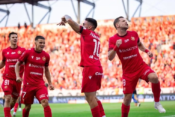 Nhận định Widzew Lodz vs Wisla Krakow 01h30 ngày 17/10: Khách có điểm ra về