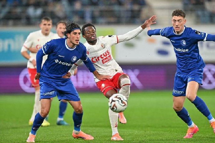  Nhận định Gent vs Standard Liege 01h45 ngày 19/09: Bất phân thắng bại