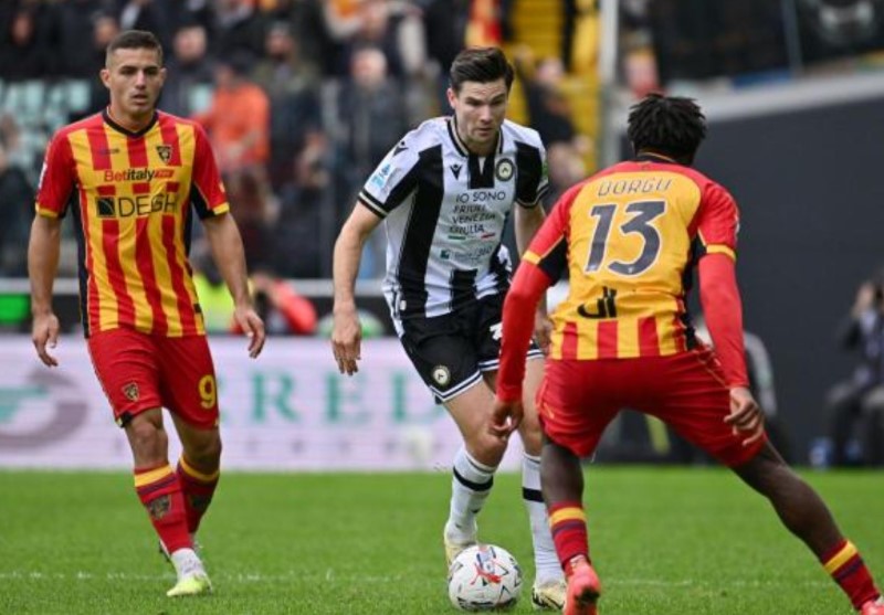 Nhật định phạt góc Udinese vs Lecce, 17h30 ngày 18/10 - Ảnh 1