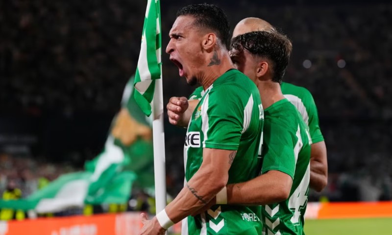 Nhật định phạt góc Lille vs Real Betis, 2h00 ngày 9/9 - Ảnh 1