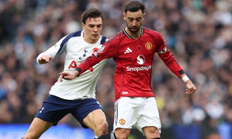 Nhật định phạt góc MU vs Tottenham, 23h30 ngày 10/10 - Ảnh 1