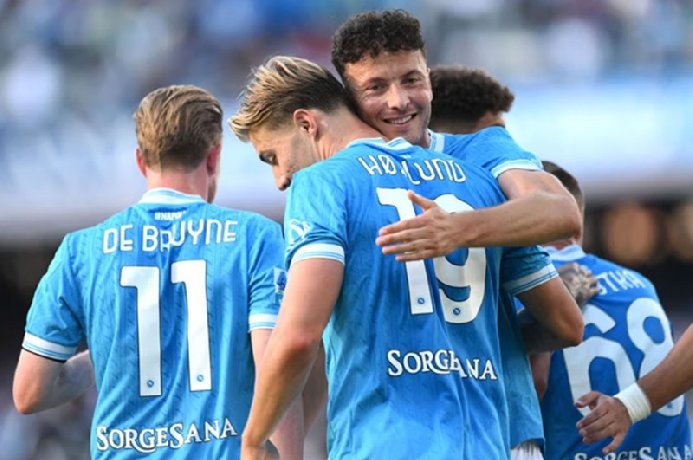  Nhận định Napoli vs Frosinone 01h45 ngày 11/10: Thách thức cho chủ nhà