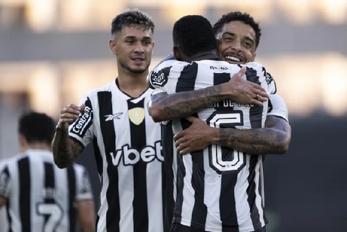 Nhận định Coritiba vs Botafogo FR 02h00 ngày 13/10: Cửa sáng cho đội khách