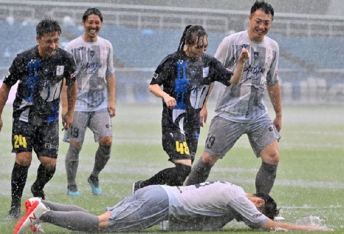  Nhận định Avispa Fukuoka vs Yokohama FC 16h30 ngày 7/10: Chủ nhà lao dốc