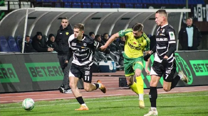  Nhận định Torpedo Zhodino vs Naftan Novopolotsk 22h00 ngày 19/10: Xin điểm chủ nhà