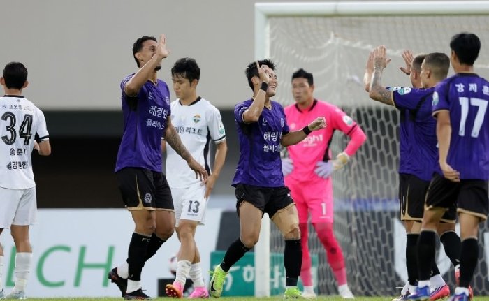  Nhận định Gimcheon vs Anyang 14h30 ngày 10/10: Chủ nhà bứt phá