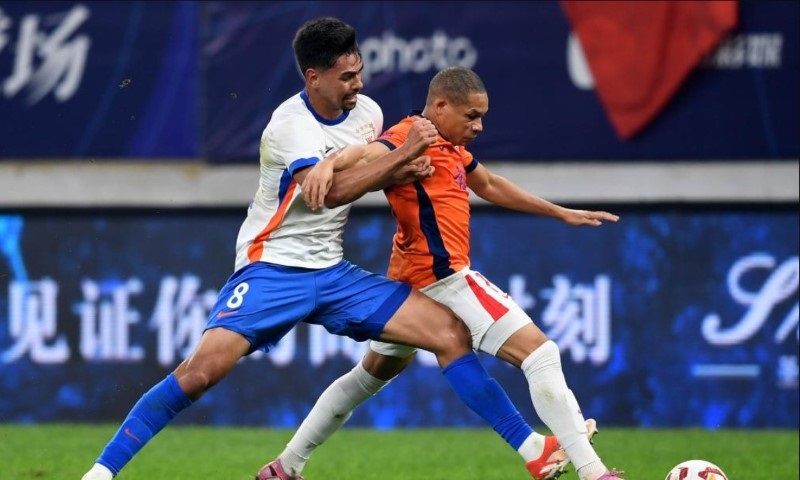 Nhật định phạt góc Shandong Taishan vs Qingdao Hainiu, 18h35 ngày 14/8 - Ảnh 1