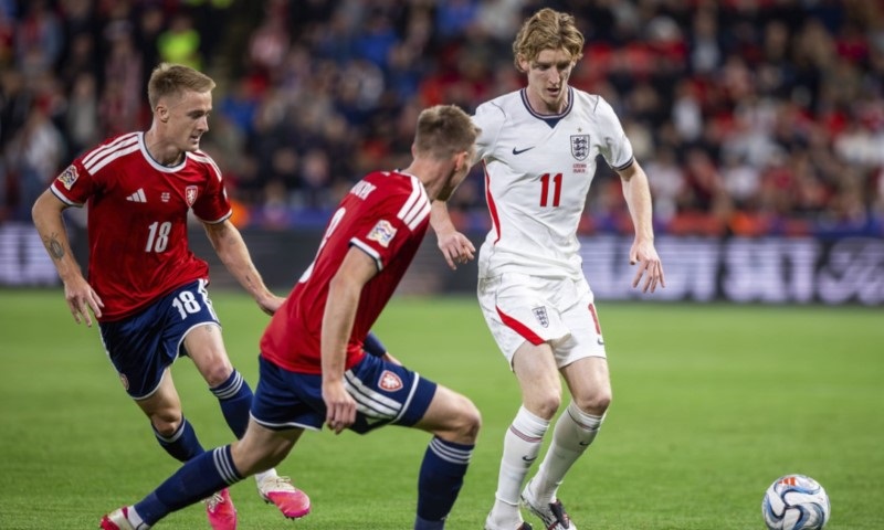 Nhật định phạt góc Anh vs CH Czech, 01h45 ngày 7/10 - Ảnh 1