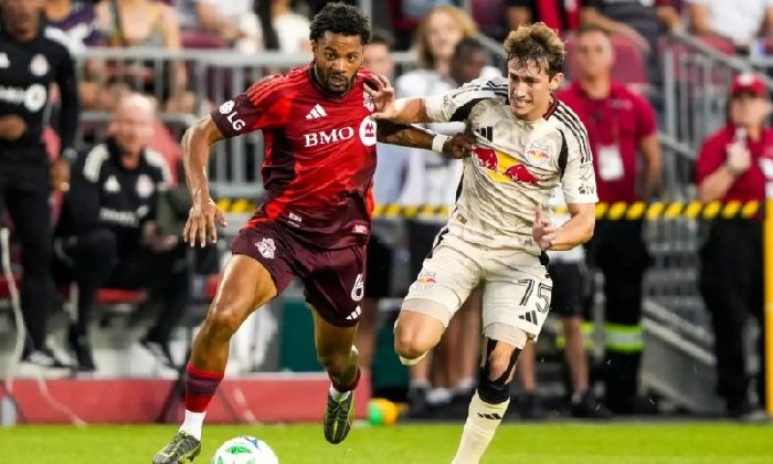  Nhật định phạt góc NY Red Bulls vs St.Louis, 6h30 ngày 1/10
