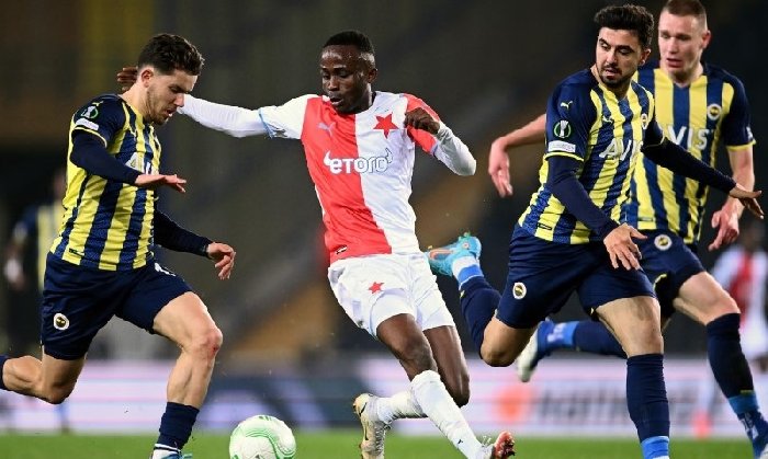  Nhận định Fenerbahce vs Slavia Prague 23h45 ngày 20/10: Chủ thắng trong mưa bàn