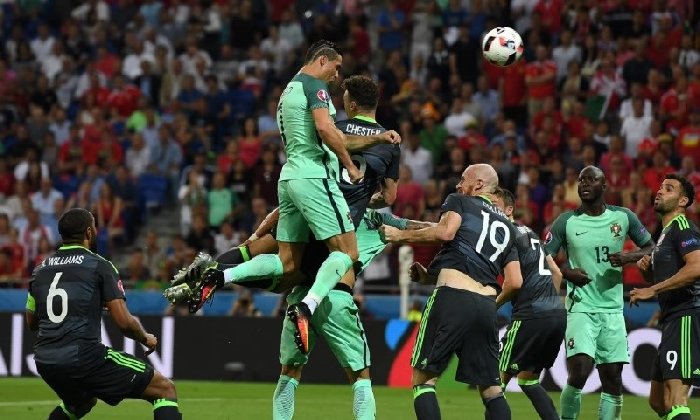  Nhật định phạt góc Bồ Đào Nha vs Xứ Wales, 01h45 ngày 25/9